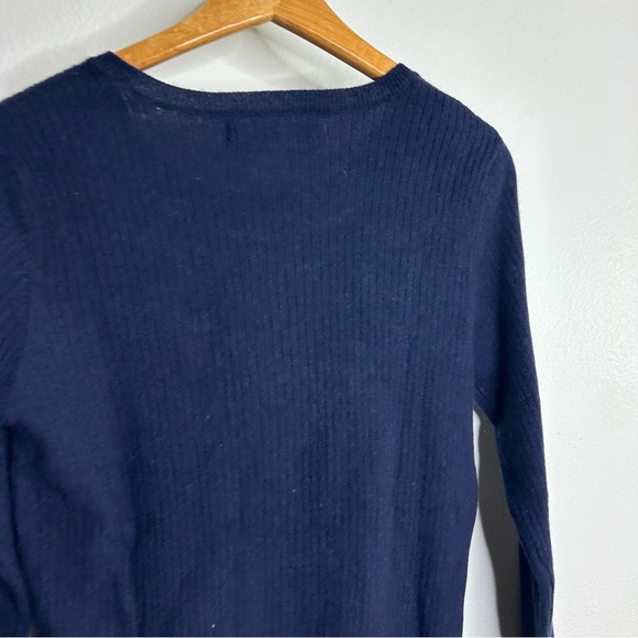 NWT 100% Cashmere Navy Blue Ribbed Lightweight Pullover Sweater Medium - Picture 7 of 12